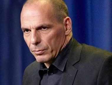 «Η Ελλάδα δεν διασώθηκε ποτέ - Παραμένει μία φυλακή οφειλετών και η ΕΕ δεν δίνει τα κλειδιά» γράφει ο Βαρουφάκης